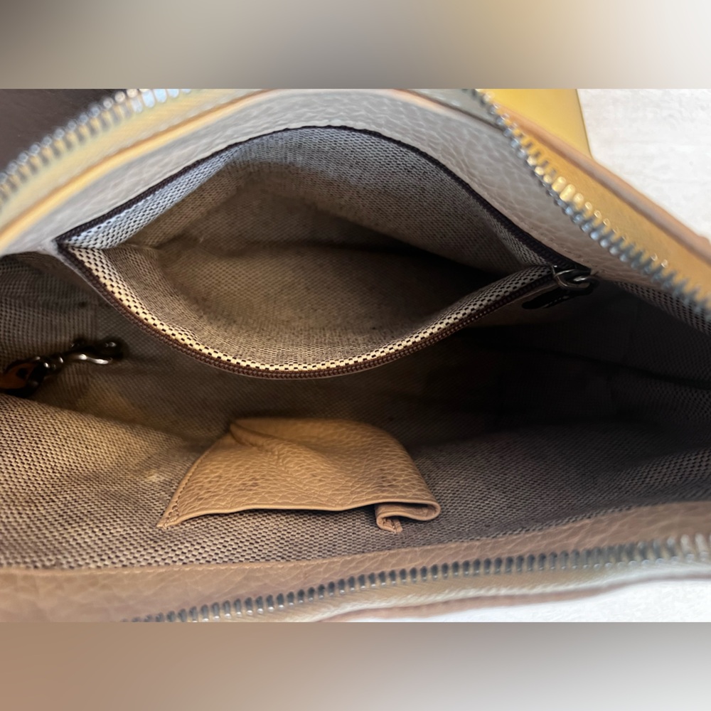 Vintage 90s Dooney and Bourke Pebbled All Weather Leather‎ Hobo Bag with COA - Picture 8 of 13